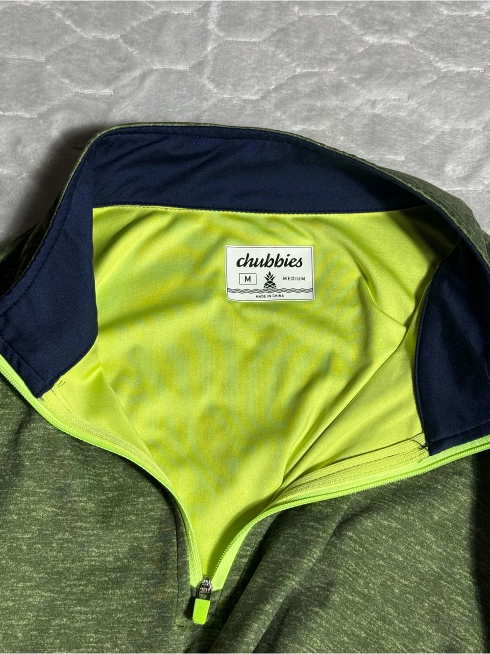Chubbies Green Heather Quarter Zip Performance Pullover Medium